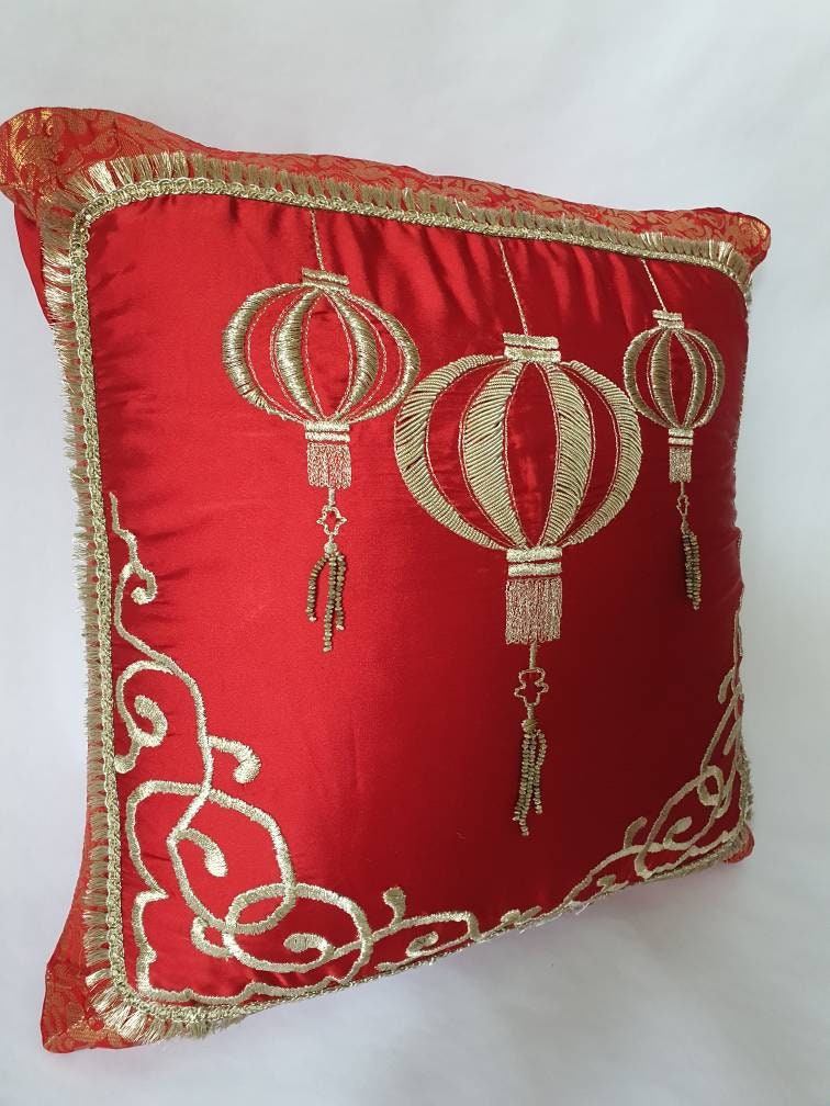 Chinese silk cheap pillow covers